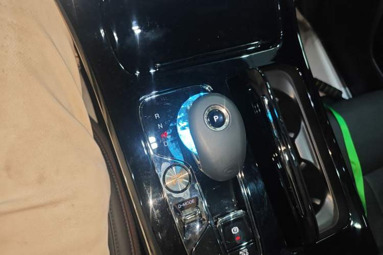 Used GAC Trumpchi M8 2023 Zongshi Series 400T Flagship Edition Gear Lever