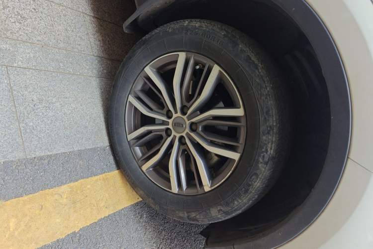 Used Geely Auto Emgrand X7 Sport 2020 1.8TD DCT ZhiZun PRO