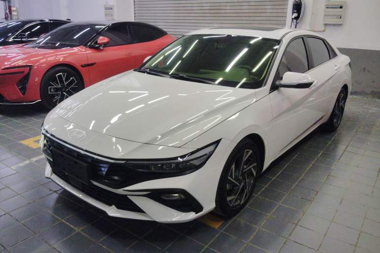 Used Hyundai Elantra 2023 1.5L CVT GLX Elite Edition