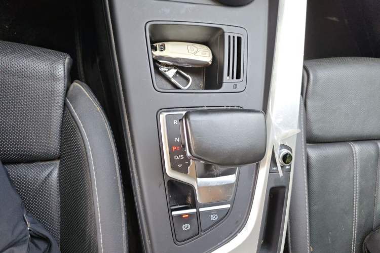 Used Audi A4L 2022 40 TFSI Fashion Dynamic Model
