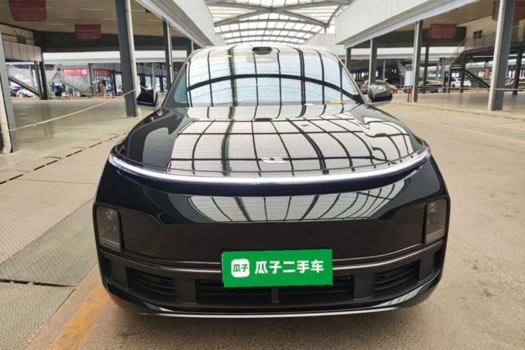 Used Li Auto L8 2025 Ultra Smart Refreshed Edition
