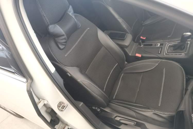 Used Volkswagen Golf 2019 1.6L Automatic Comfort Model China V Standard
