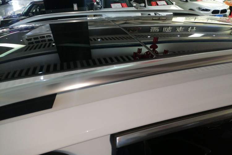 Used Volkswagen Tayron 2024 300TSI Two-Wheel-Drive Luxury Plus Advanced Version Roof