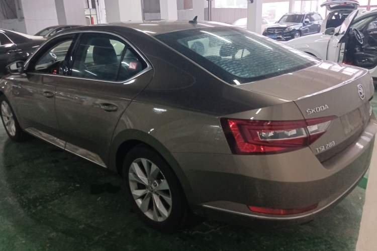 Used Skoda Superb 2018 TSI280 DSG Comfort Edition China V Standard
