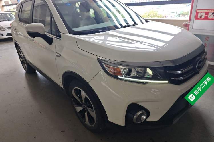 Used GAC Trumpchi GS3 2017 200T Automatic Luxury Edition Front Right 45 Deg