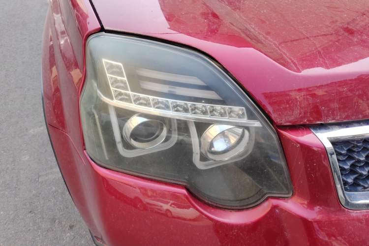 Used Nissan X-Trail 2012 2.5L CVT Luxury Edition 4WD Right Front Headlight