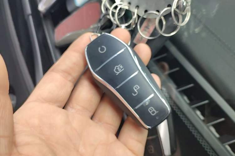 Used BYD Qin PLUS 2024 HONOR Edition DM-i 55KM Leading Model