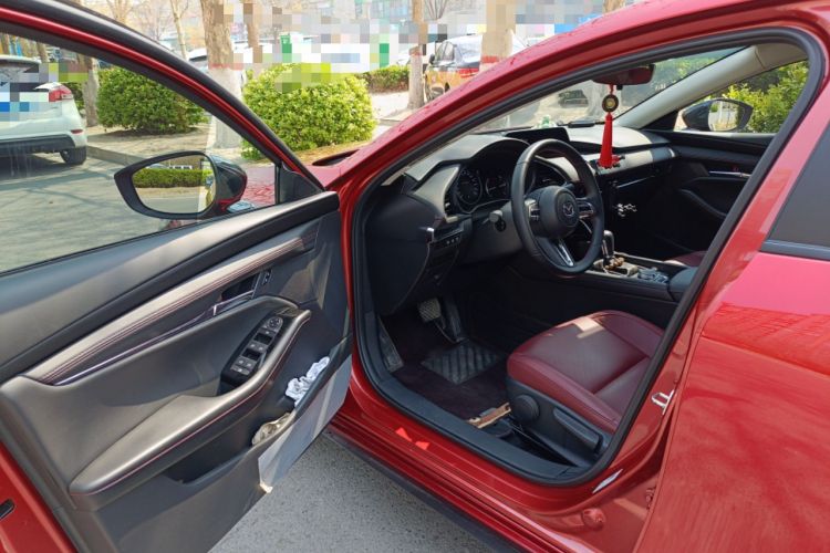 Used Mazda 3 Axela 2023 2.0L Automatic Zhiya Edition
