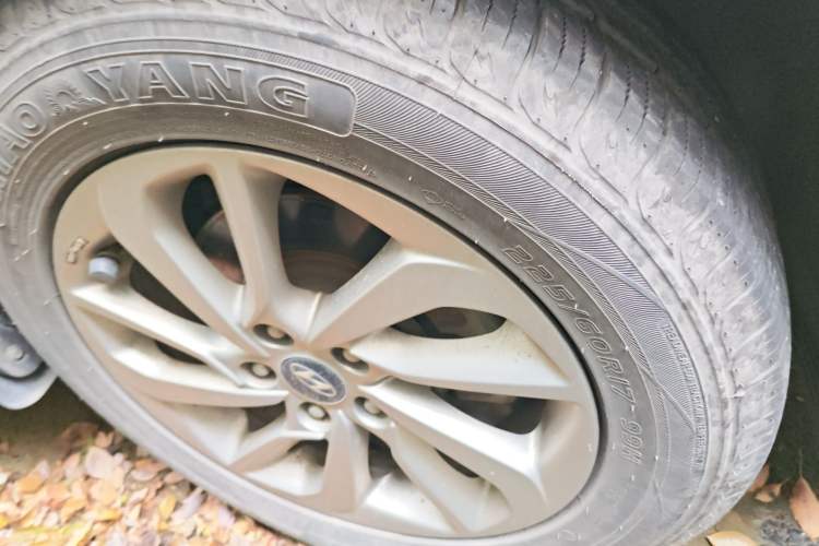 Used Hyundai Tucson 2018 1.6T Dual-Clutch Two-Wheel Drive 15th Anniversary Special Edition
