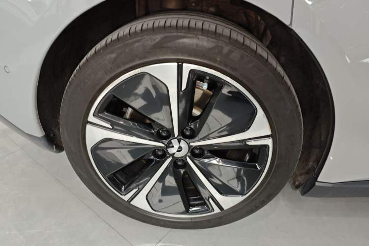 Used Nio ET5T 2023 75 kWh Touring
