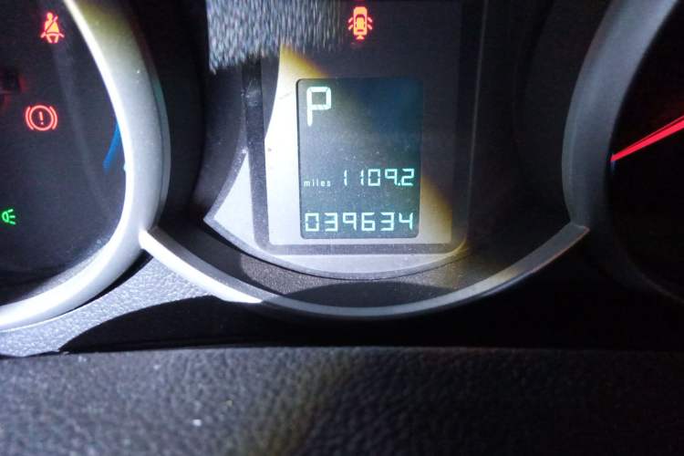 Used Chevrolet Cruze 2013 Hatchback 1.6L Automatic Luxury Model
