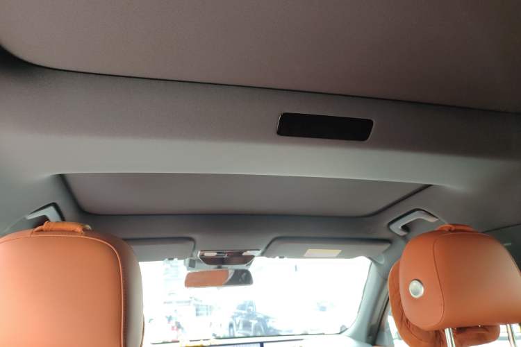 Used Li Auto L7 2023 Pro Model
