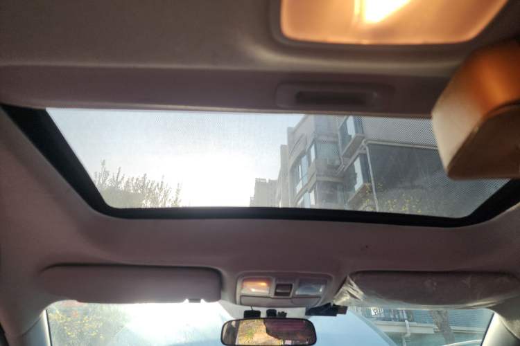 Used Hyundai ix35 2013 2.0L Automatic Two-Wheel Drive Smart GLS China IV Standard Headliner