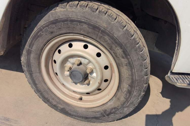 Used Jinbei Hiace 2011 2.0L 5th Generation Kuaiyunwang Standard Version 4G20B