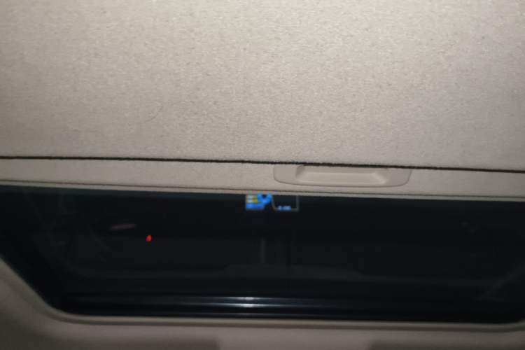 Used Toyota Highlander 2009 2.7L Two-Wheel Drive 7-Seater Luxury Edition
