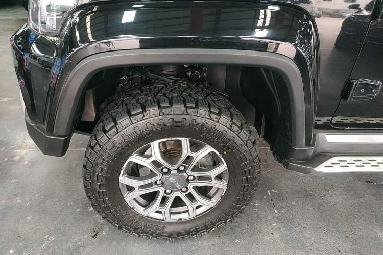 Used BAIC Off-Road BJ40 2023 2.0T Automatic Four-Wheel Drive Urban Hunter Edition Chivalrous Type