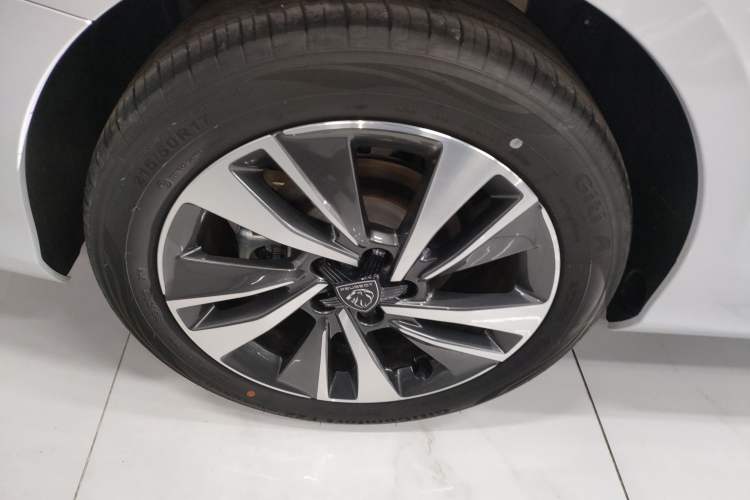 Used Peugeot 408 2024 360THP "Da Da" Model – Latou Edition
