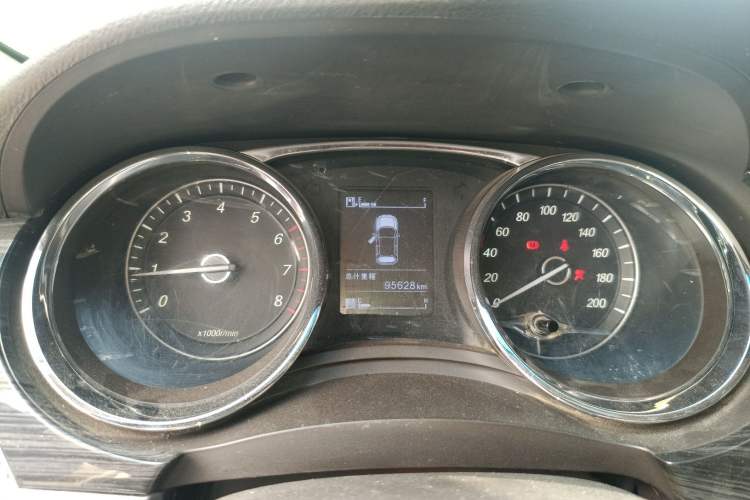 Used Baojun 730 2016 1.5L Manual Comfort Version 7 Seats China V Emission Standard