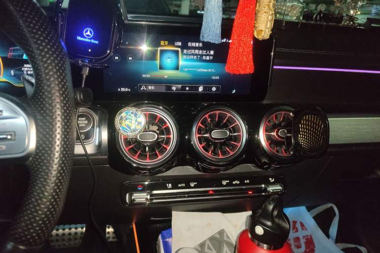 Used Mercedes-Benz GLB AMG 2021 AMG GLB 35 4MATIC Audio And AC Panel