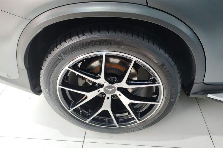 Used Mercedes-Benz GLC AMG 2022 AMG GLC 43 4MATIC Right Rear Wheel Hub