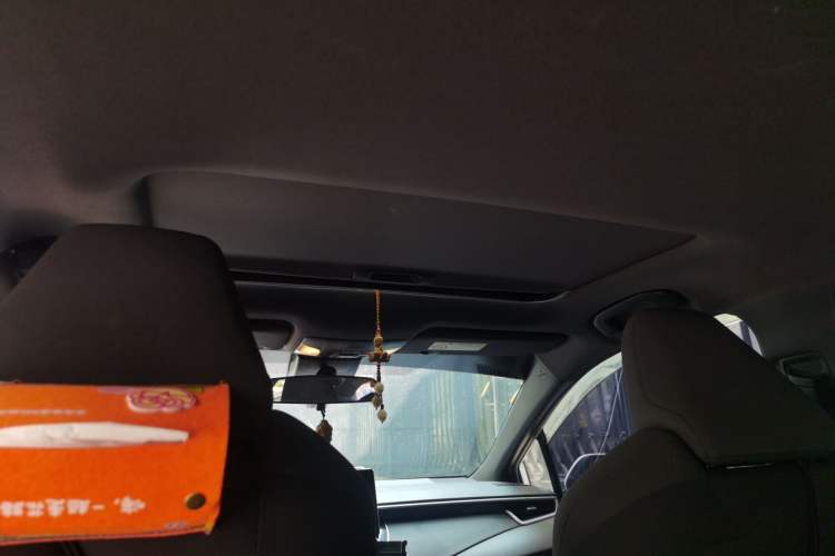 Used Toyota Levin 2019 Dual-Engine 1.8H E-CVT Luxury Edition China VI Standard