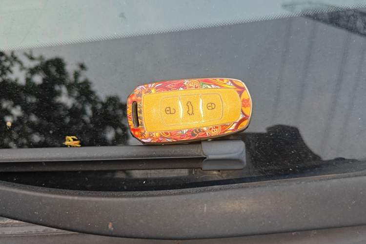 Used Geely Auto Emgrand GT 2016 2.4L Zunya Model
