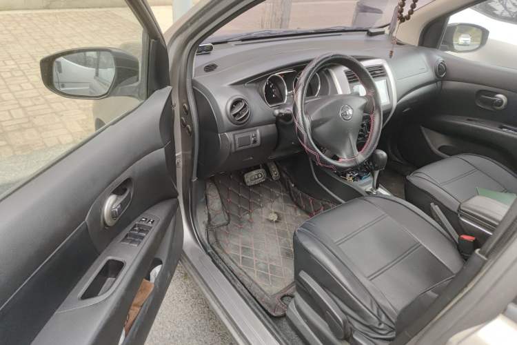 Used Nissan Livina 2015 1.6XE CVT Comfort Edition