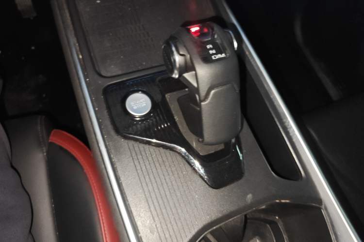 Used Haval X DOG 2022 1.5T DCT Two-Wheel Drive Trendy Edition Gear Lever