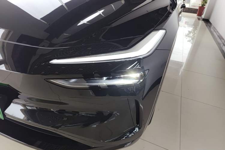 Used ONVO L60 2024 60 kWh Rear-Drive Version
