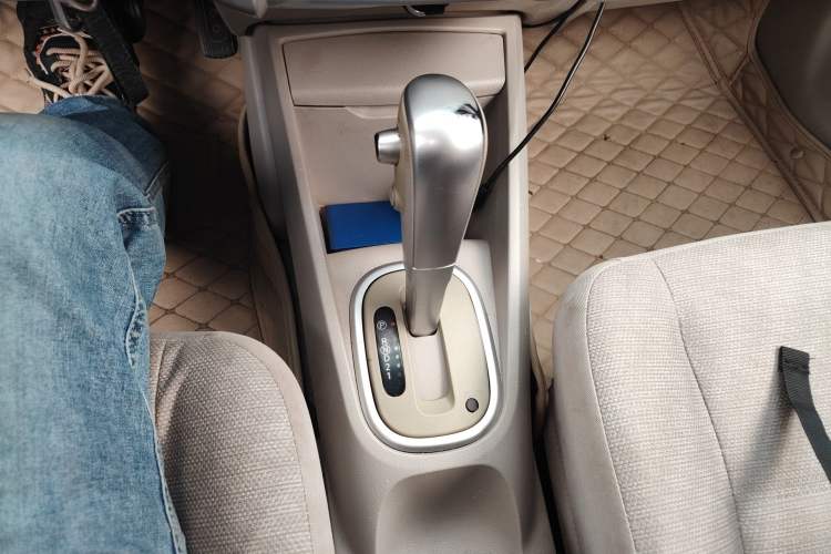 Used Venucia D50 2015 1.6L Automatic Fashion Edition
