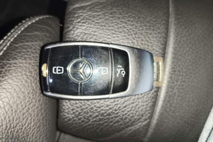 Used Mercedes-Benz E-Class 2018 E 300 Coupe
