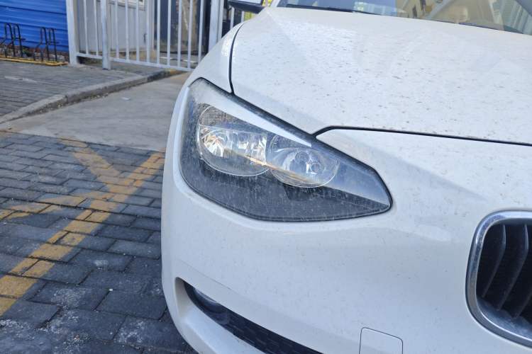 Used BMW 1 Series 2012 116i Leading Model Right Front Headlight