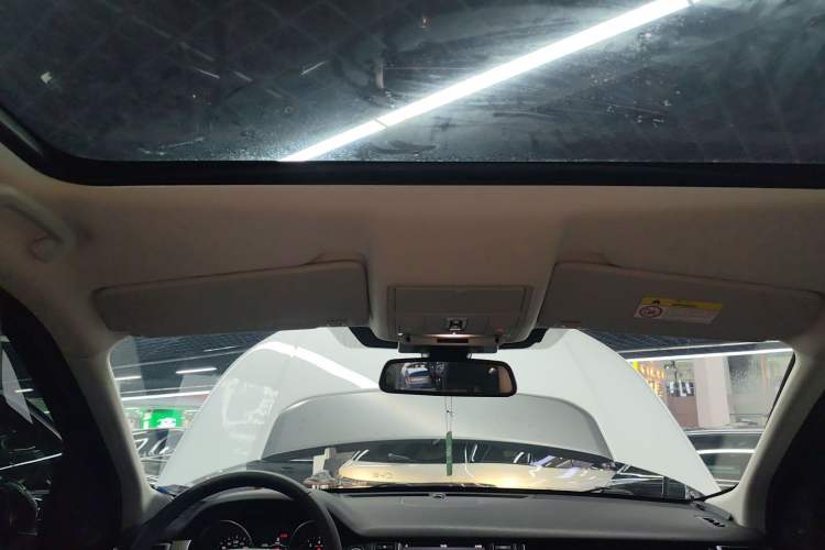 Used Land Rover Discovery Sport 2019 200PS PURE Edition China VI Standard