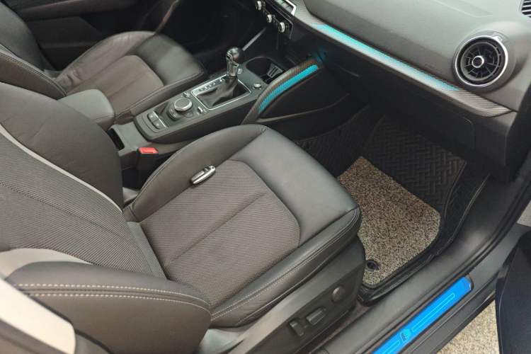 Used Audi Q2L 2021 35 TFSI Fashion Dynamic Model
