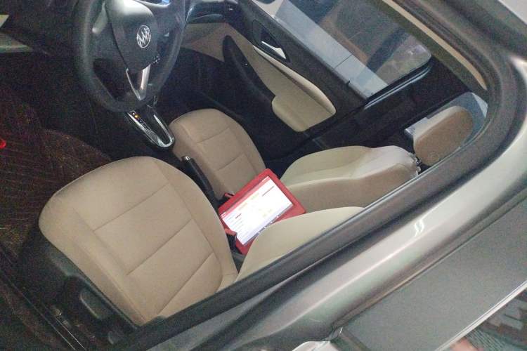 Used Buick Excelle 2018 15N CVT Elite Edition Left Front Seat