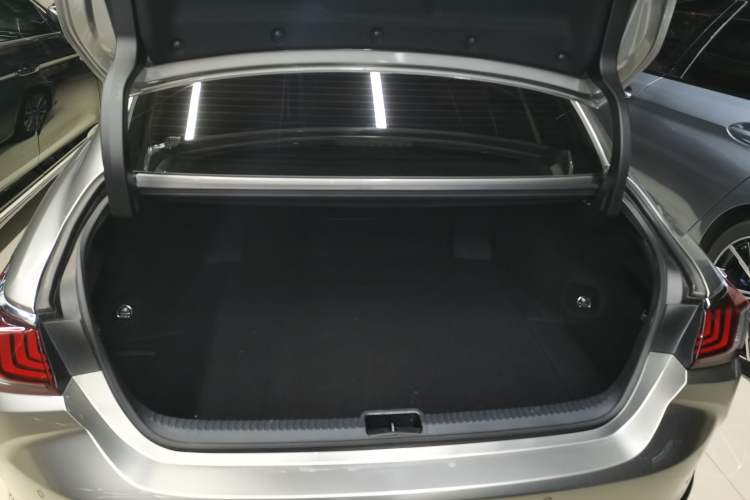 Used Lexus ES 2021 200 Excellence Edition