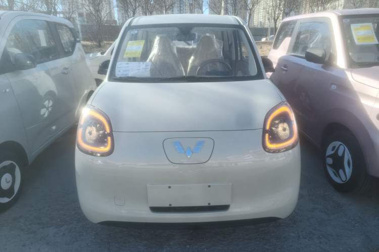 Used Wuling Hongguang MINIEV 2025 Four-Door Version Advanced Edition