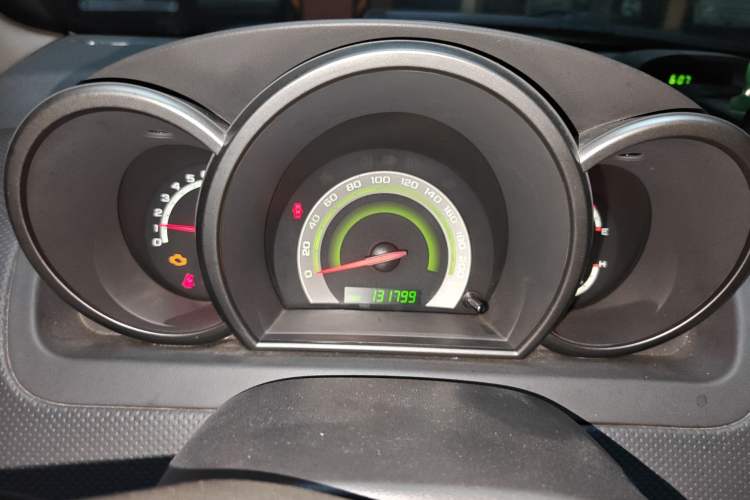 Used Chevrolet Lova 2010 1.4 MT Fengdu Version Instrument Cluster