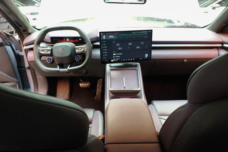 Used XPeng P7 2025 Model—702 Long Range Ultra