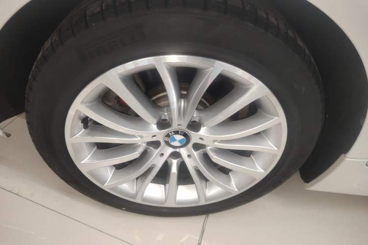 Used BMW 5 Series 2017 525Li Luxury Design Package
