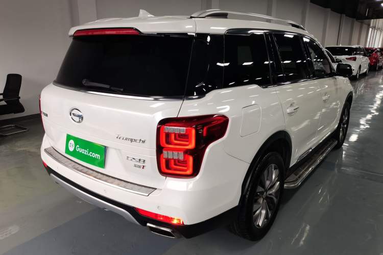 Used GAC Trumpchi GS8 2017 320T Two-Wheel Drive Luxury Smart Connectivity Version (7 Seats)
