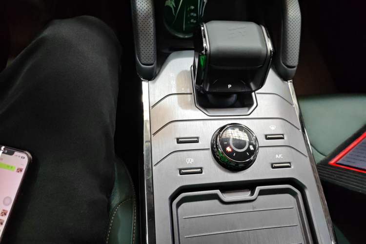 Used JETOUR Traveler 2023 1.5T Two-Wheel Drive Discovery PRO