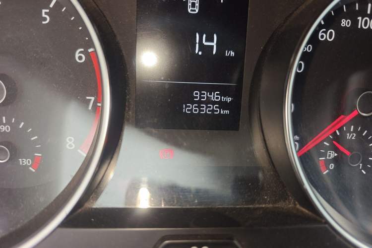 Used Volkswagen Golf 2016 1.6L Automatic Fashion Model