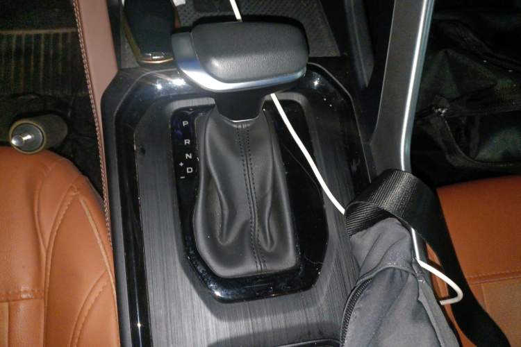 Used Geely Auto Vision X6 2021 PRO 1.4T Automatic Prestige Model