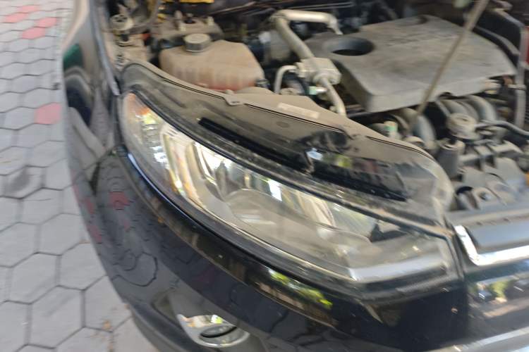 Used Ford EcoSport 2013 1.5L Automatic Prestige Model
