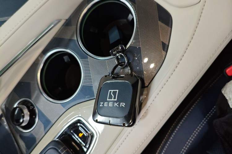 Used Zeekr 001 2023 WE Edition 100 kWh

