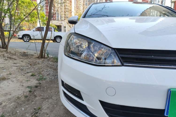 Used Volkswagen Golf 2015 1.4TSI Automatic Luxury Model