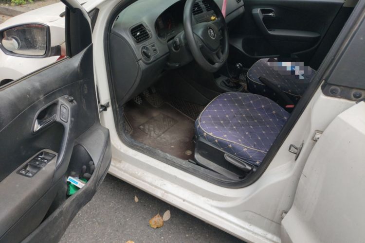 Used Volkswagen Polo 2016 1.4L Manual Fashion Model