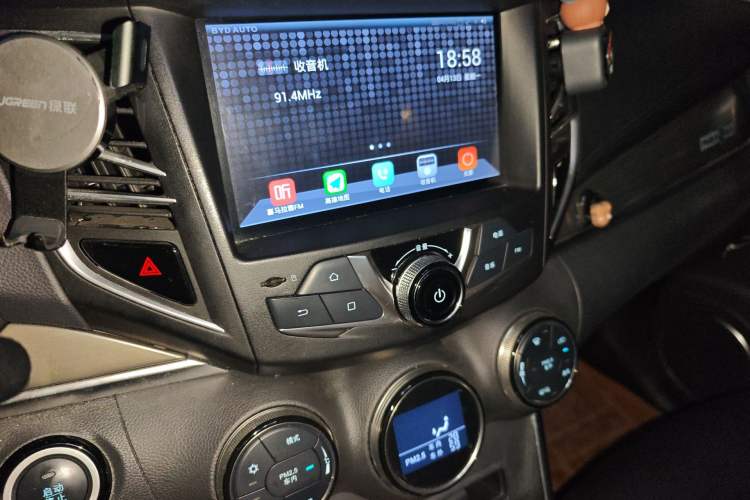 Used BYD Song 2017 Gaishe Upgrade Edition 1.5TID Automatic Elite Model Audio And AC Panel