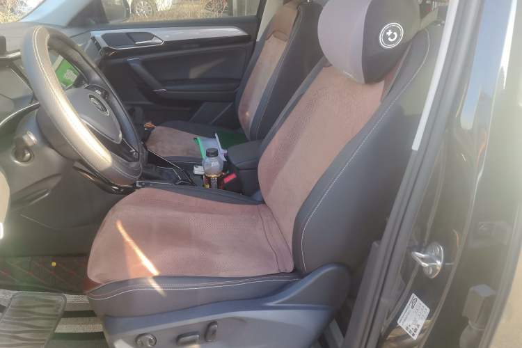 Used Volkswagen Tayron 2022 280TSI Two-Wheel Drive Luxury Smart Connectivity Version